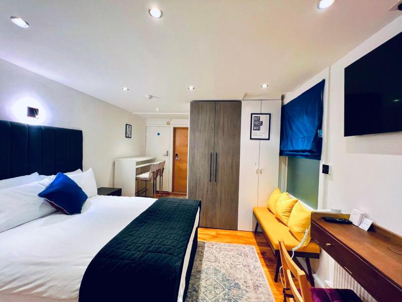 Studio Apartment image 1