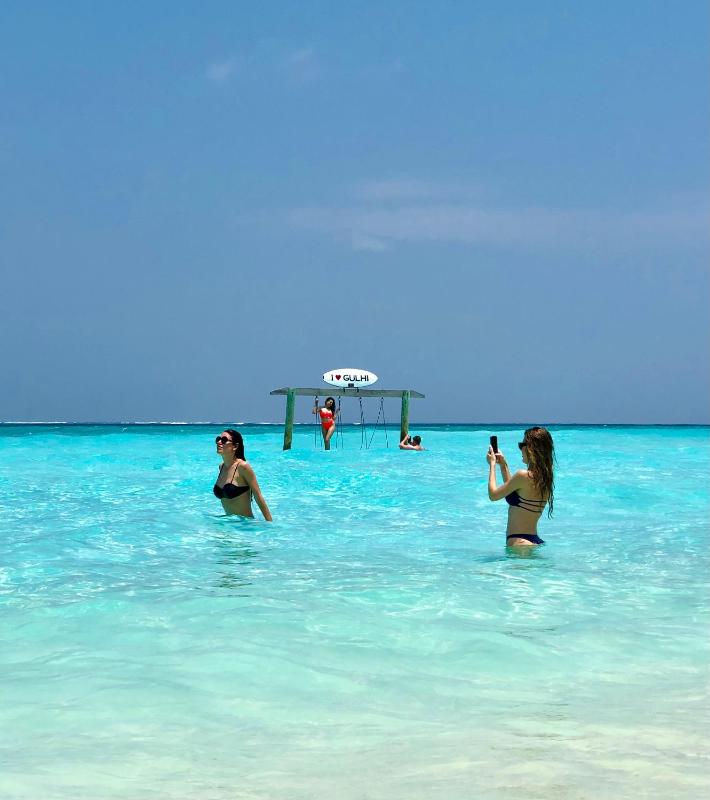 Aqua Sunset Gulhi Island Maldives - image 1