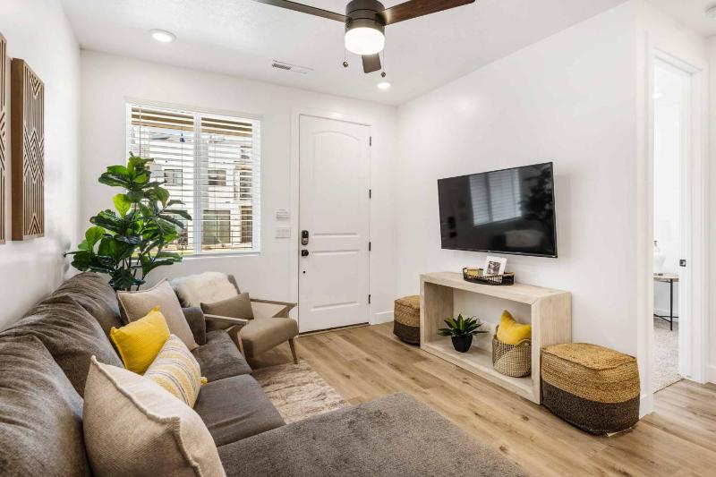 Three-Bedroom Apartment image 1