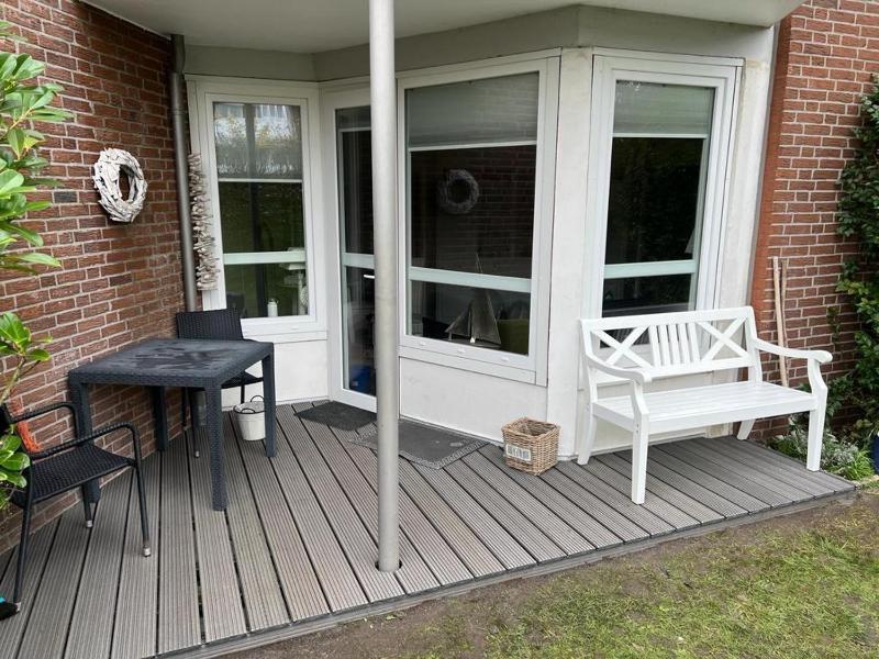 Strandkoenig-Westerland-Terrasse-mit-Garten-Strandnaehe-PKW-Stellplatz Images
