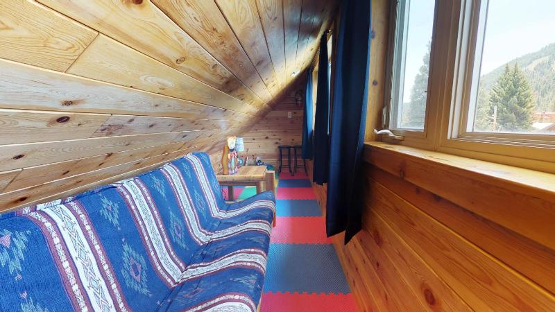 Three-Bedroom Holiday Home  image 4
