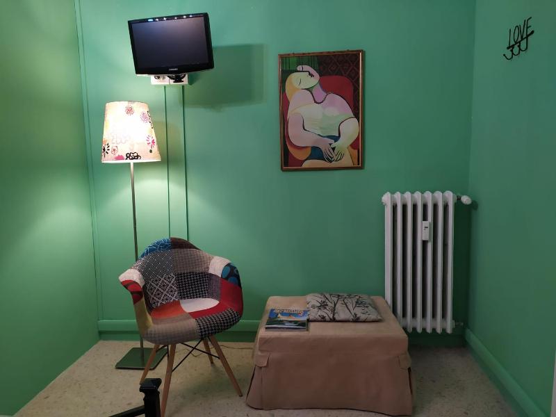 Large Double or Twin Room image 2