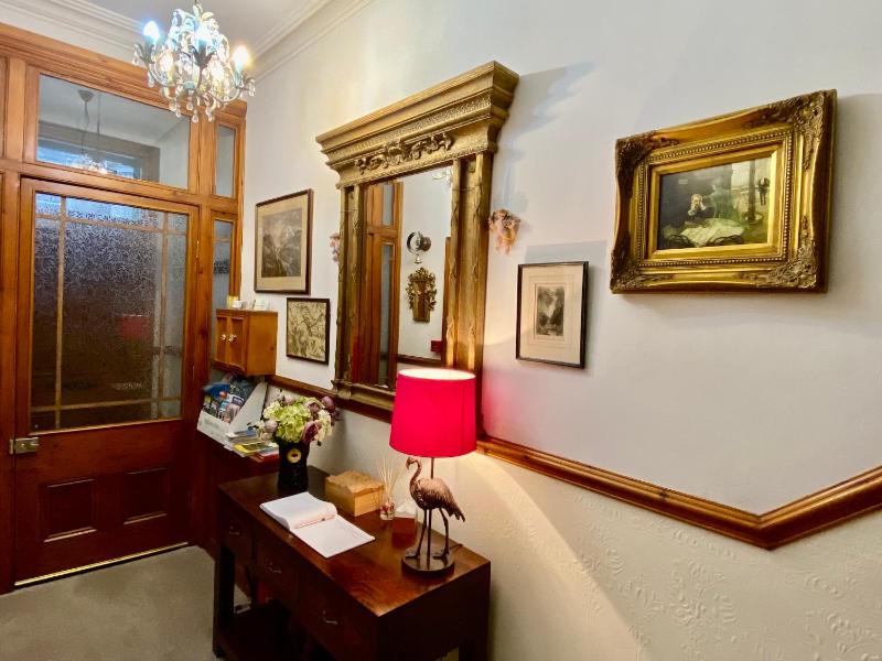 Elm Tree Lodge - image 34