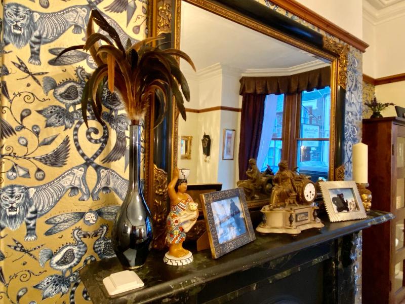 Elm Tree Lodge - image 41