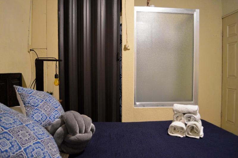 Ave del Paraiso Guest House - image 4
