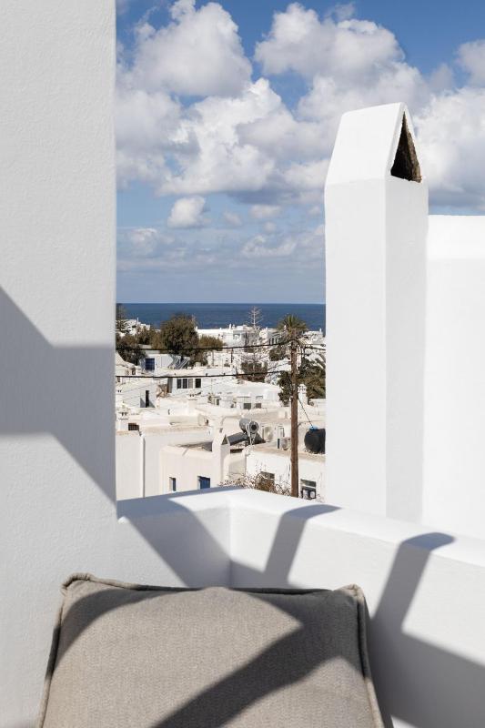 Double Room with Sea View image 1