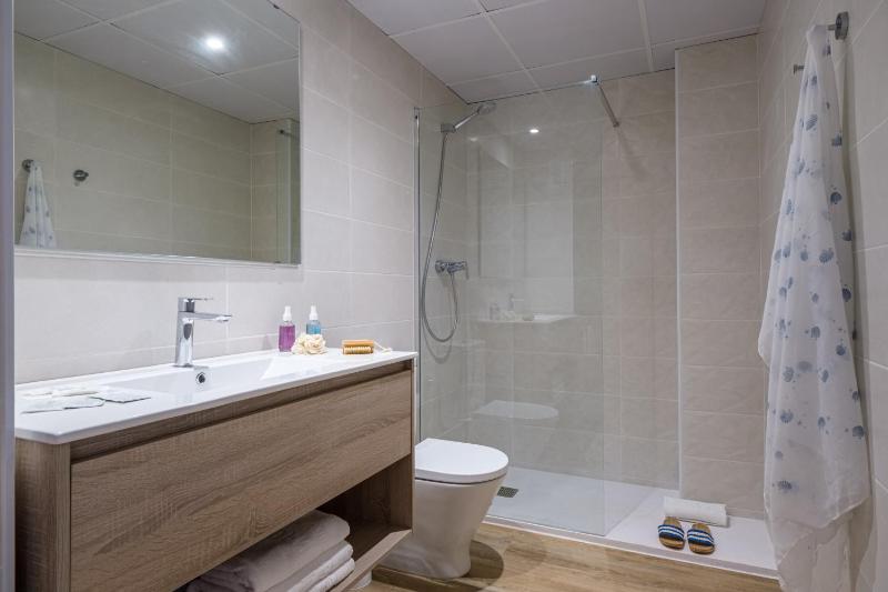 Aparthotel California - image 7