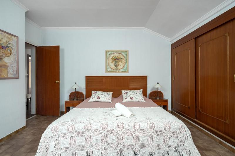 Stunning Villa with pool by Costarentals - Ref 30 - image 34