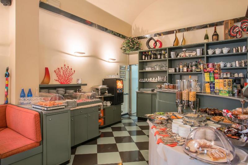 Hotel Tirrenia - image 17