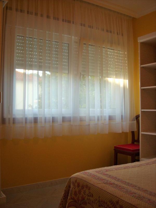 Double Room with Shared Toilet image 3