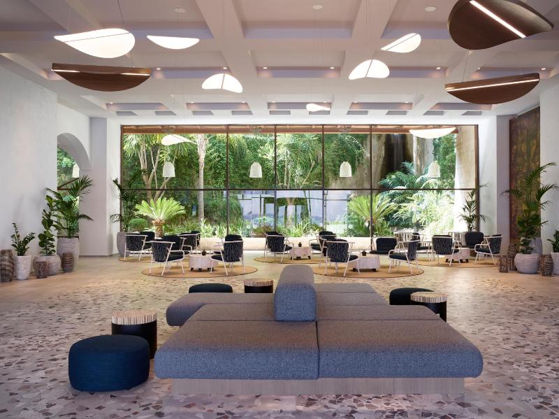 Amus Hotel & Spa - image 11