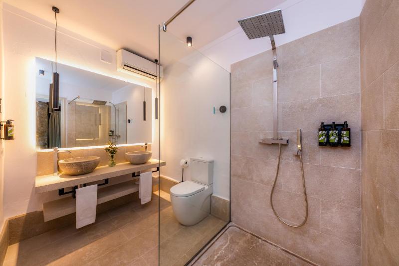 Presidential Suite image 2