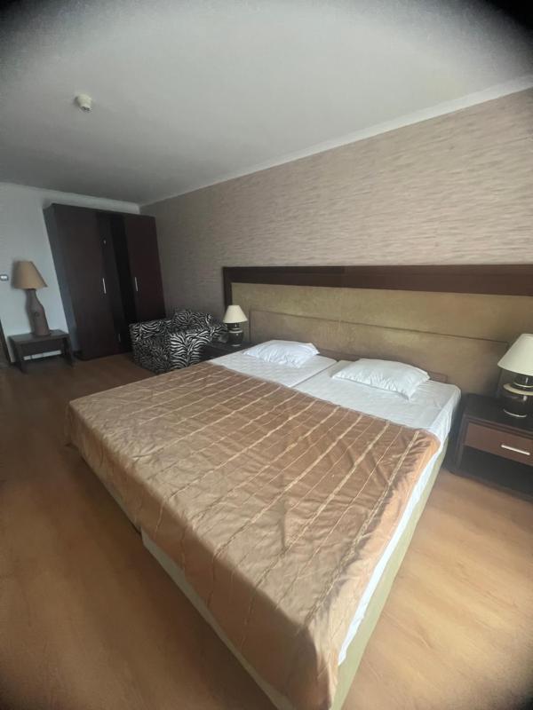 Deluxe Double or Twin Room with Balcony (2 Adults + 1 Child) image 1
