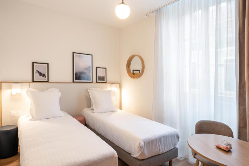 ROYAL Annecy Apparthôtel - image 17