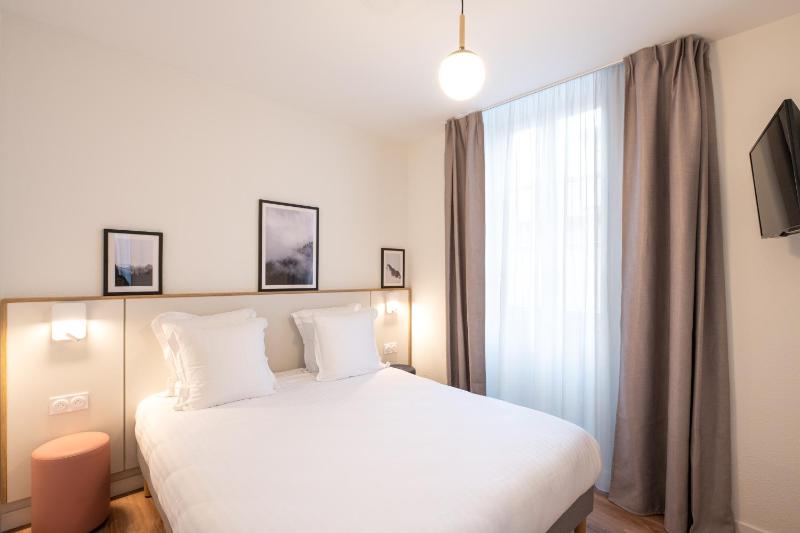 ROYAL Annecy Apparthôtel - image 30