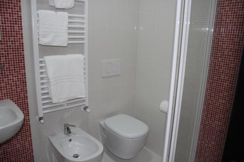 Double or Twin Room - Annex image 1