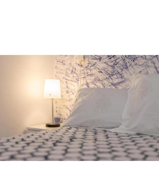 Double Room image 2