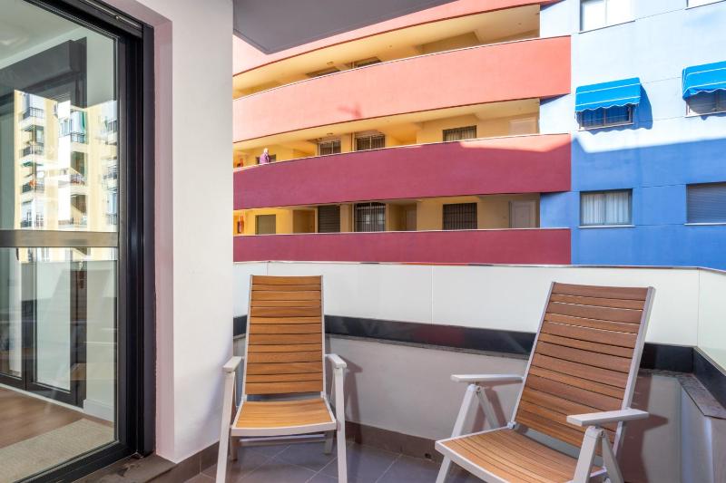 Central couples Apt by Costarentals - Ref 131 - image 4