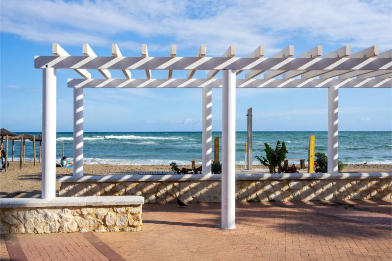 Central couples Apt by Costarentals - Ref 131 - image 15