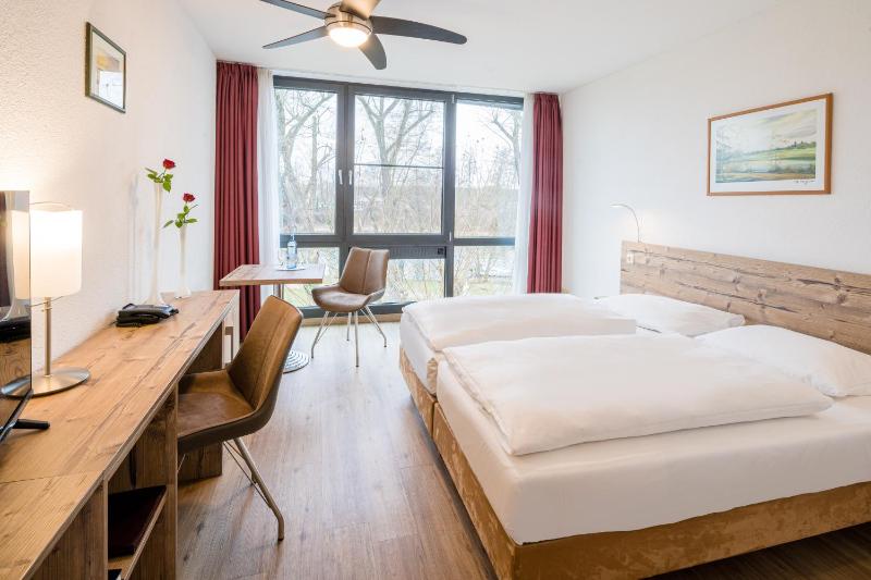 Double Room with Balcony image 1