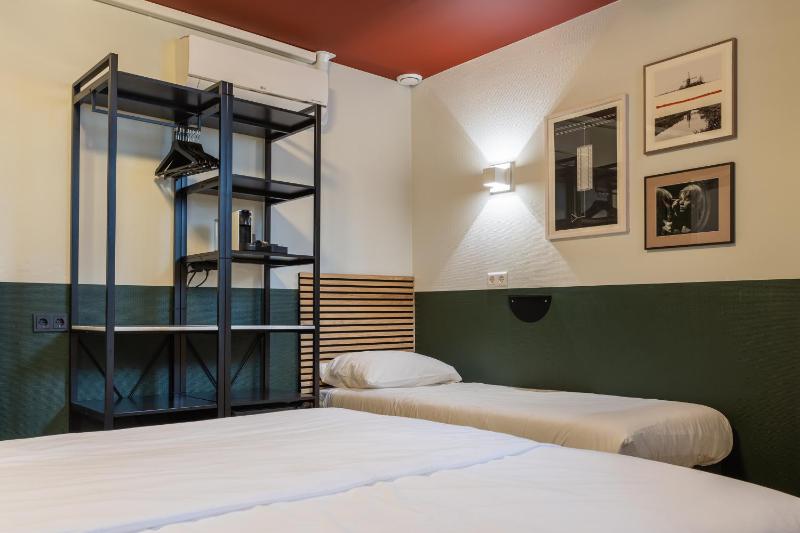 Weber Hotel 117 - image 14