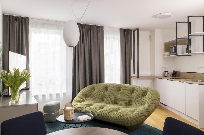 Apartment image 3