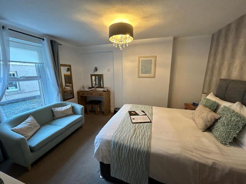 Superior Double Room image 2