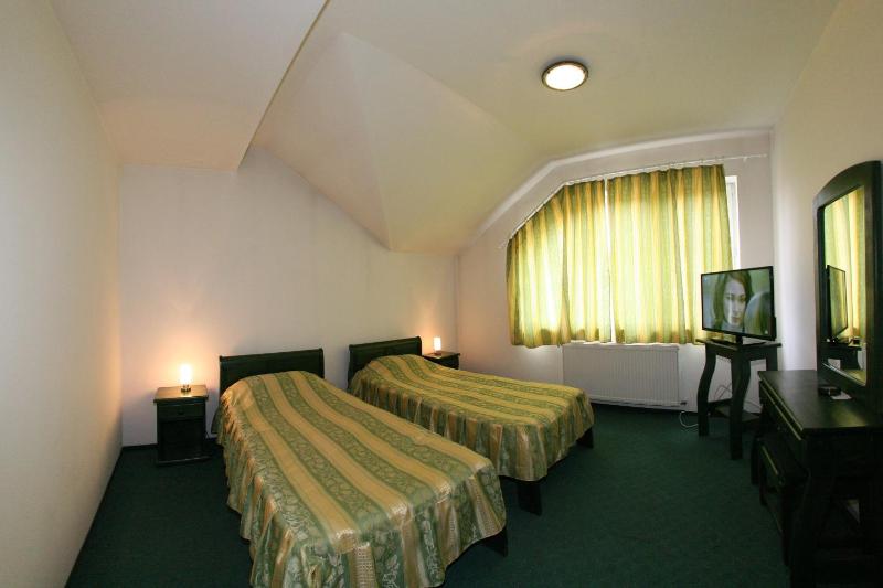 Double Room image 1