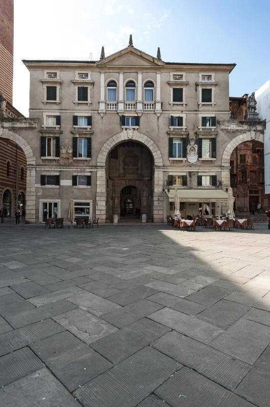 Domus Nova Palace - Italian Homing - image 4