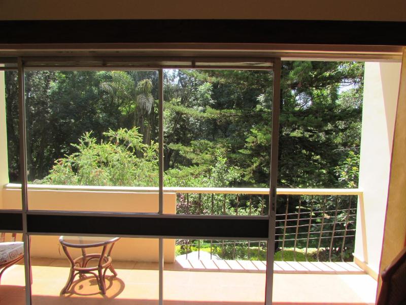 Equator Hotel - image 8