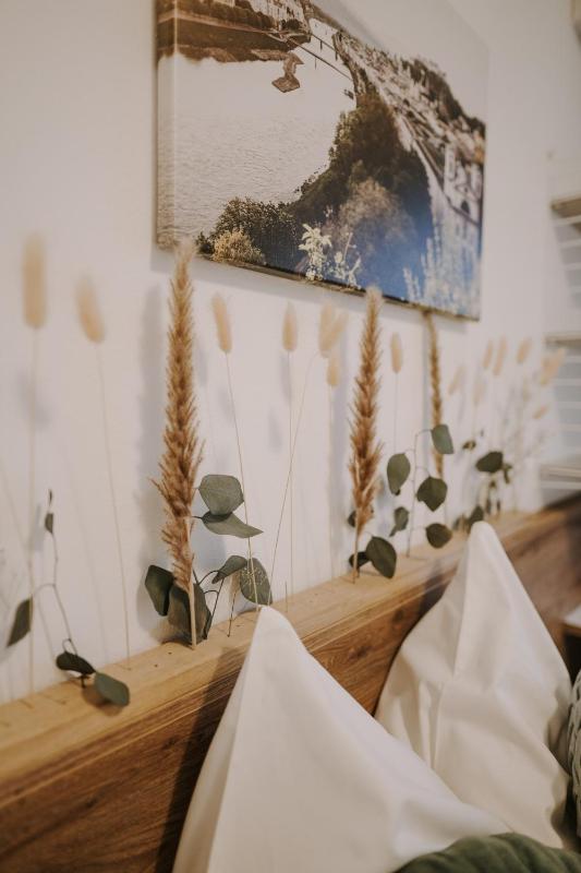 Single Room with Garden View image 1