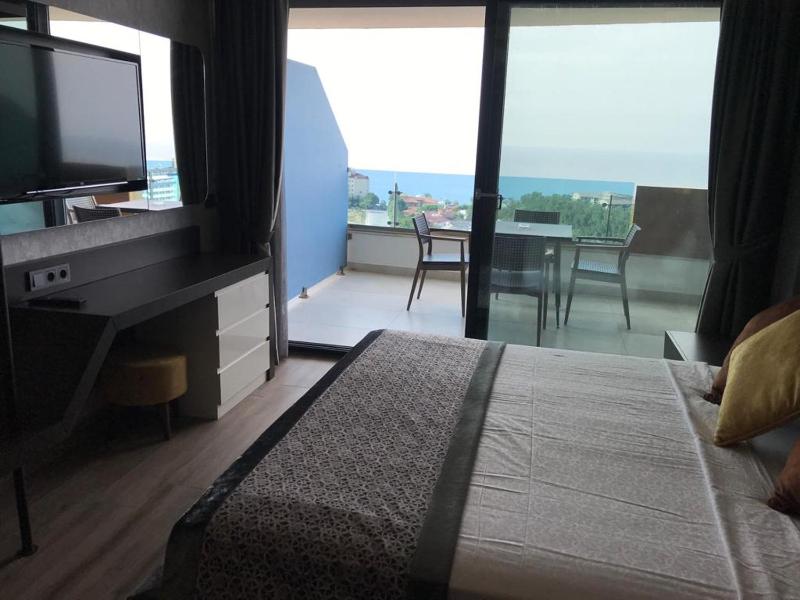 Standard Double Room image 4