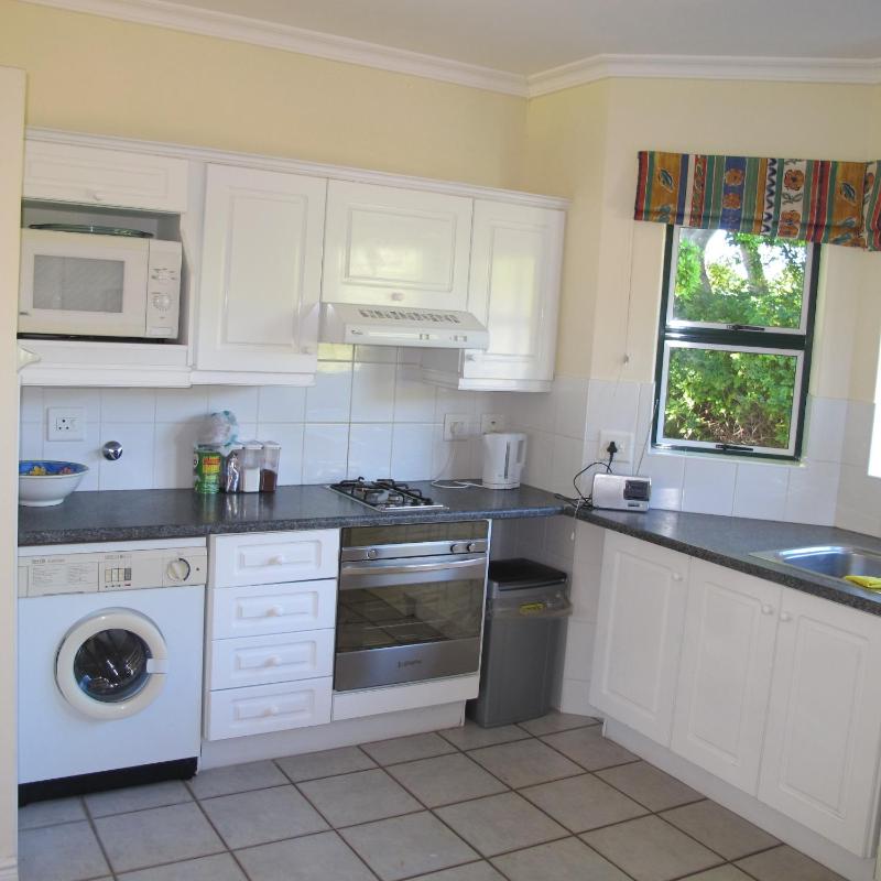 Constantia Cottage - image 13