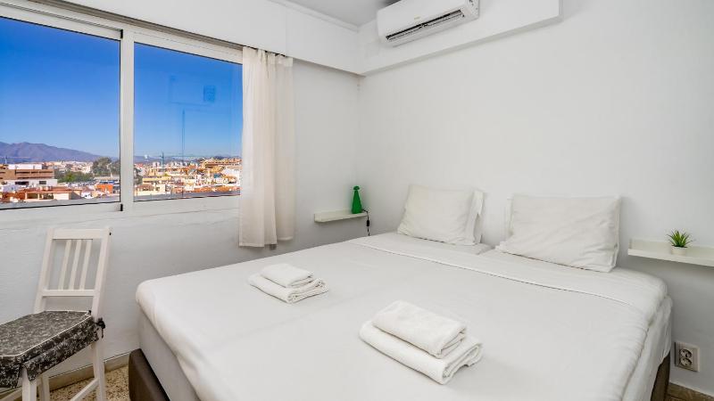 Relaxing Getaway by Costarentals - Ref 169 - image 9