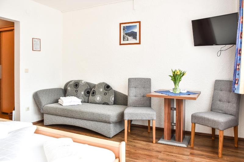 Family Room image 2