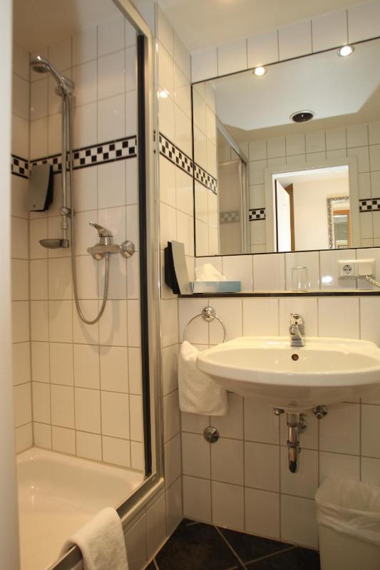 Triple Room image 2