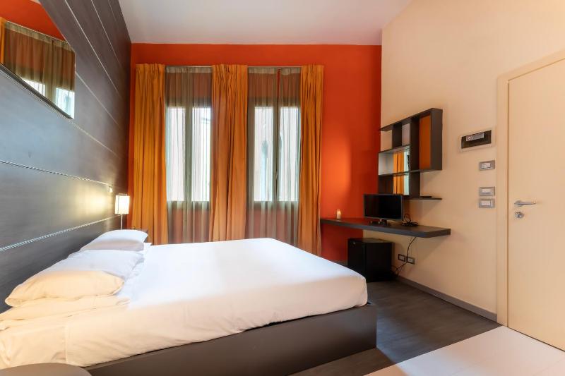 Two-Bedroom Apartment image 4