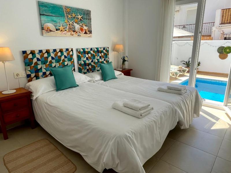Nerja Paradise Rentals - Villa Zafiro - image 20