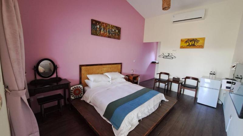 Double Room image 1
