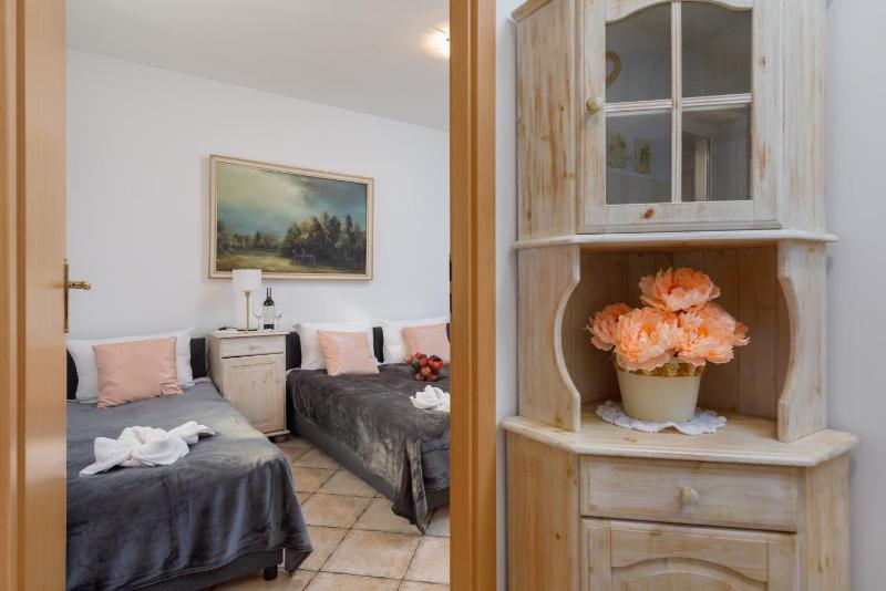 Apartment with Veranda Toruńska Pobierowo by Noclegi Renters - image 14