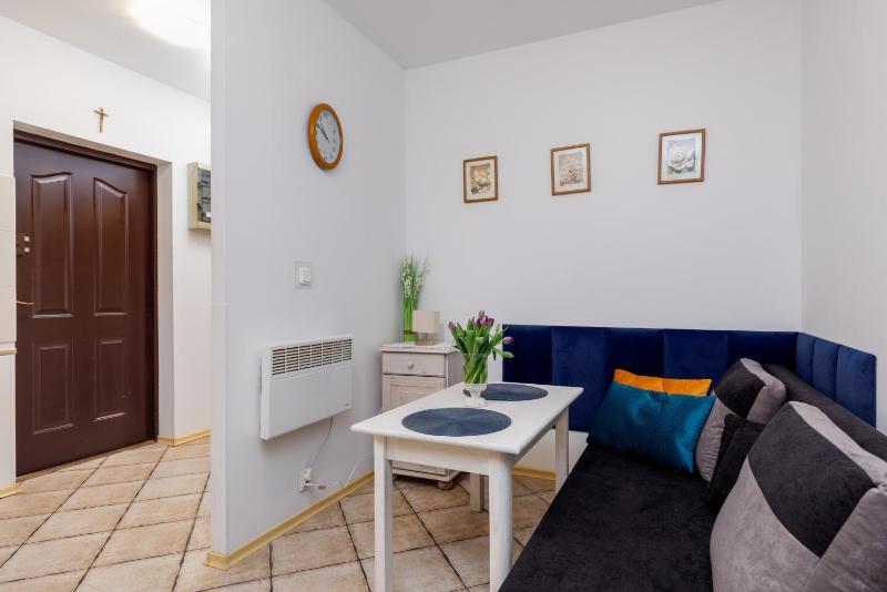 Apartment with Veranda Toruńska Pobierowo by Noclegi Renters - image 13