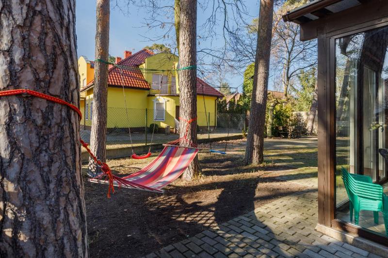 Apartment with Veranda Toruńska Pobierowo by Noclegi Renters - image 12