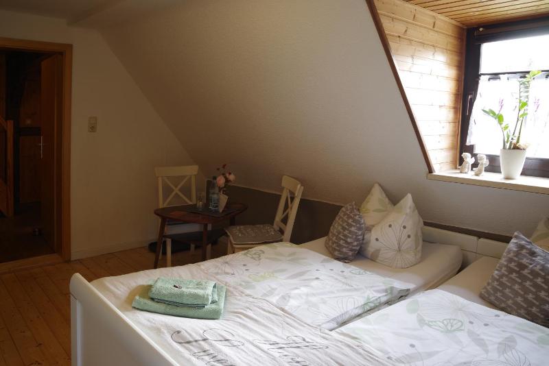 Double Room with Private External Bathroom image 2