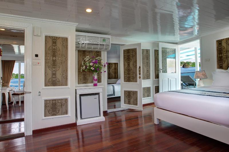 Signature Royal Halong Cruise - image 6