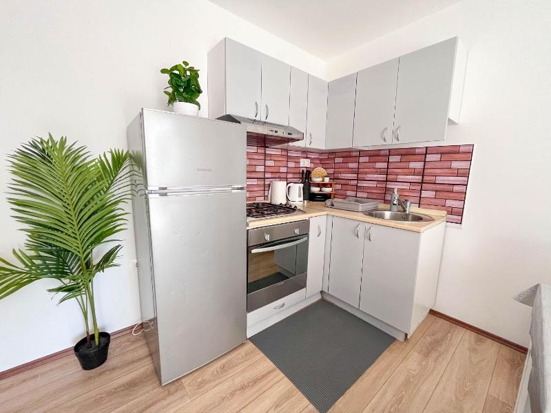 Apartment Tuba - image 17