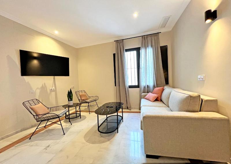 Triple Room image 2