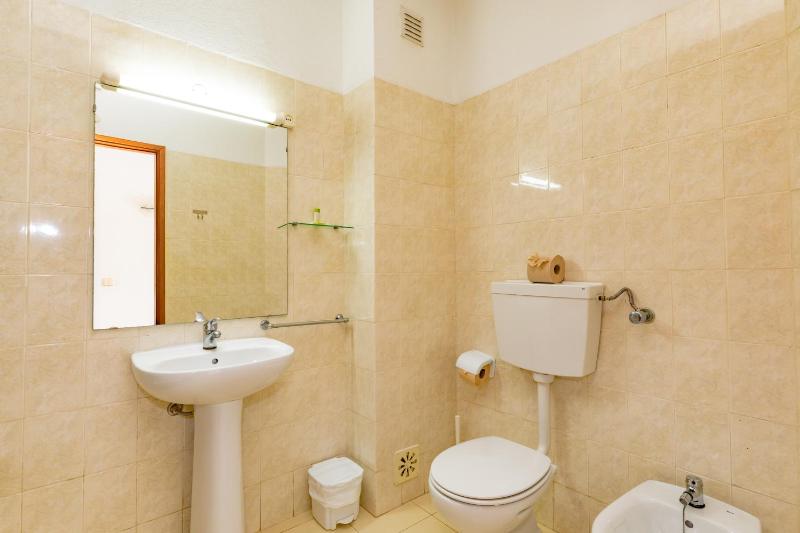 Studio Apartment image 3