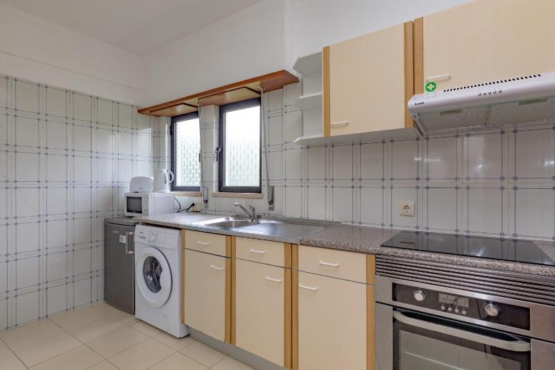One-Bedroom Apartment with Pool View image 2