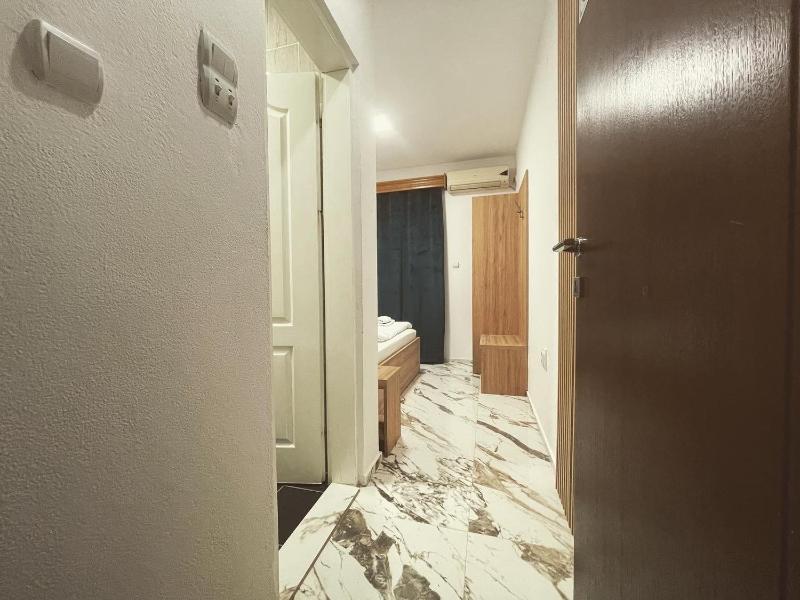 Small Double Room with Balcony and Partial Sea View image 2