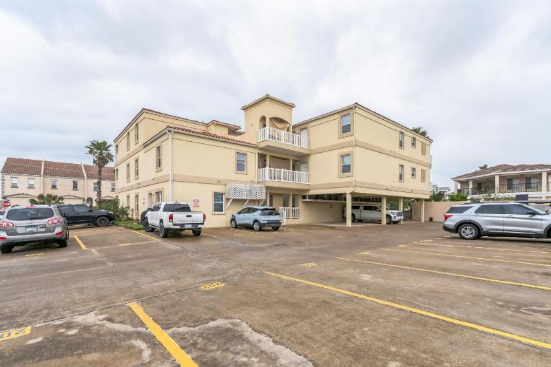 129 E Cora Lee Dr #203 condo - image 12